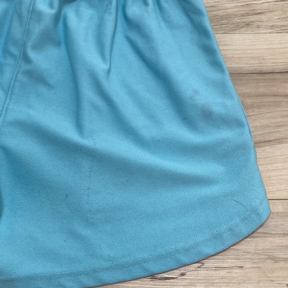 Girls M Under Armour Loose Shorts and Champion 9 Long Sleeve Pullover - Picture 7 of 11